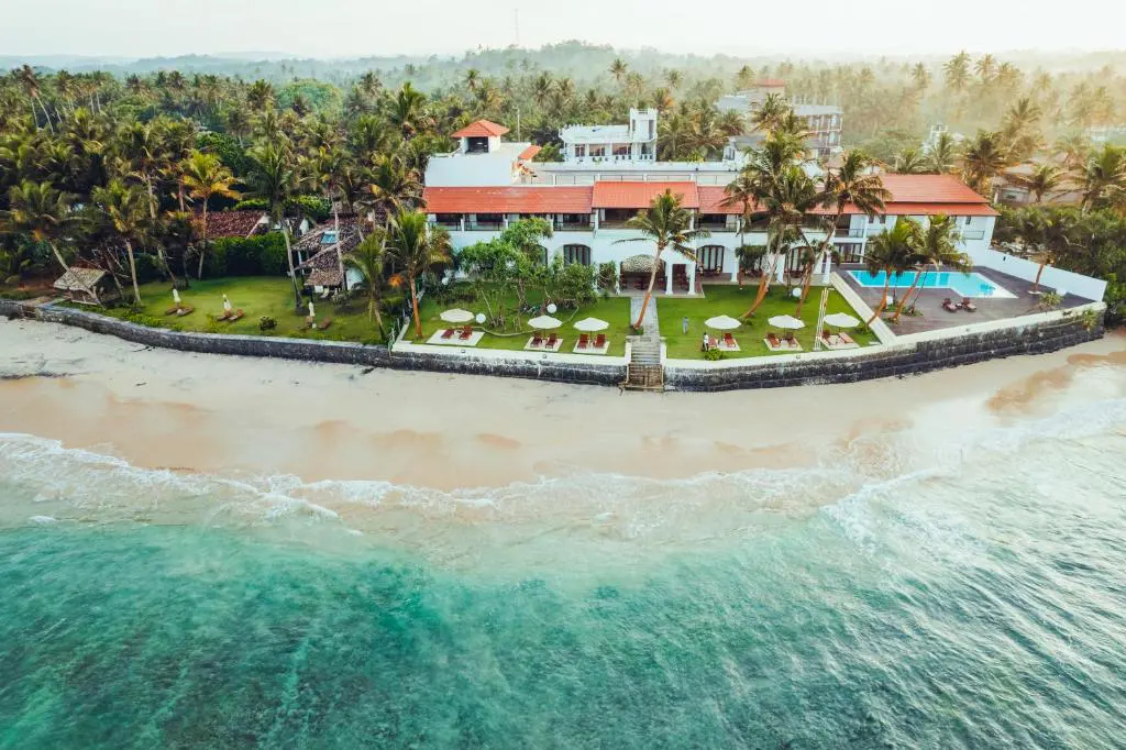 where to stay in Ahangama